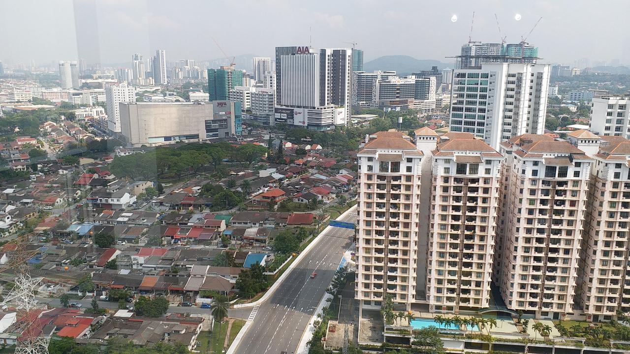 The Garden Apartment At Kuala Lumpur Petaling Jaya Dış mekan fotoğraf