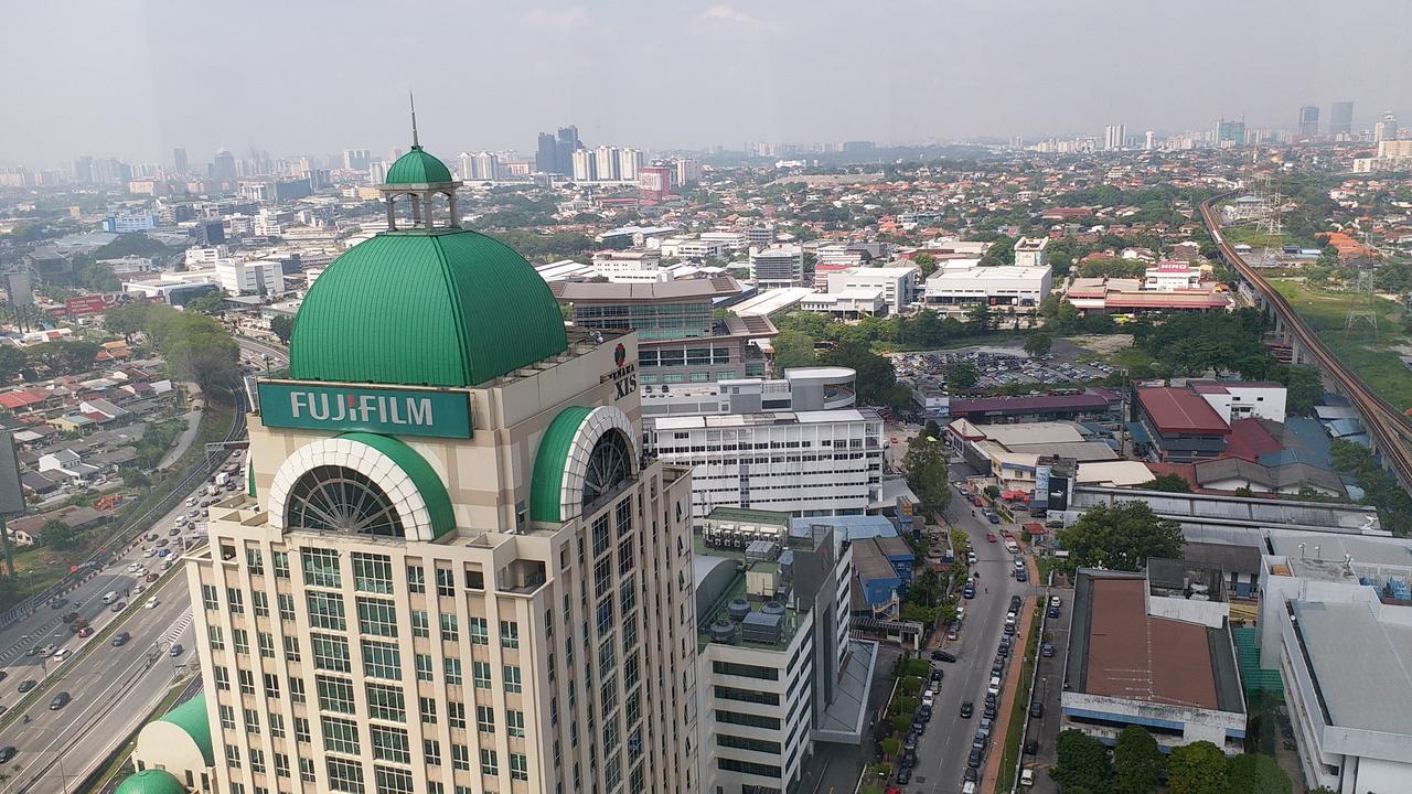 The Garden Apartment At Kuala Lumpur Petaling Jaya Dış mekan fotoğraf